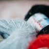 Прежда Стенли Лондон Прежда Стенли Лондон (Stenli London) Ви предлага топлината и лекотата на фин мохер с гланцов копринен финиш, комфорта на памук с дискретни проблясъци на лурекс.